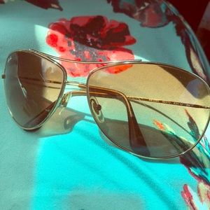 Ray-Ban 3293 gold sunglasses